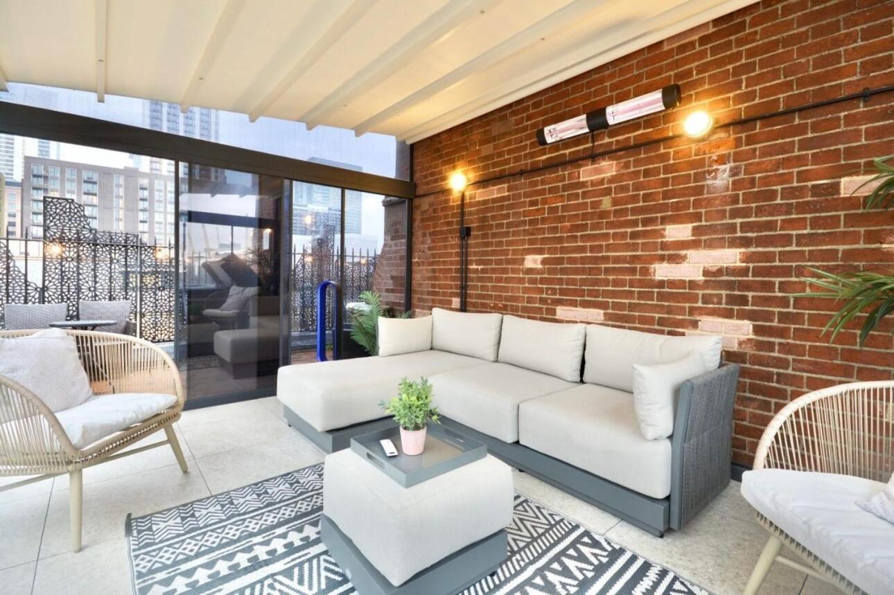 לונדון 3 X Bedroom Riverside Flat With Hot Tub On Roof Terrace מראה חיצוני תמונה